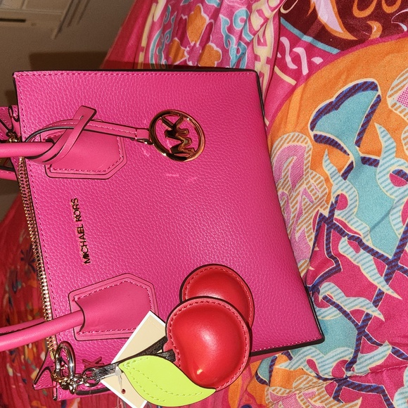 Bag - Picture 2 of 8